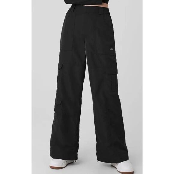ALO Yoga Pants - ALO YOGA All That Trouser Cargo Pant •L• Black Wide Leg Street Wear